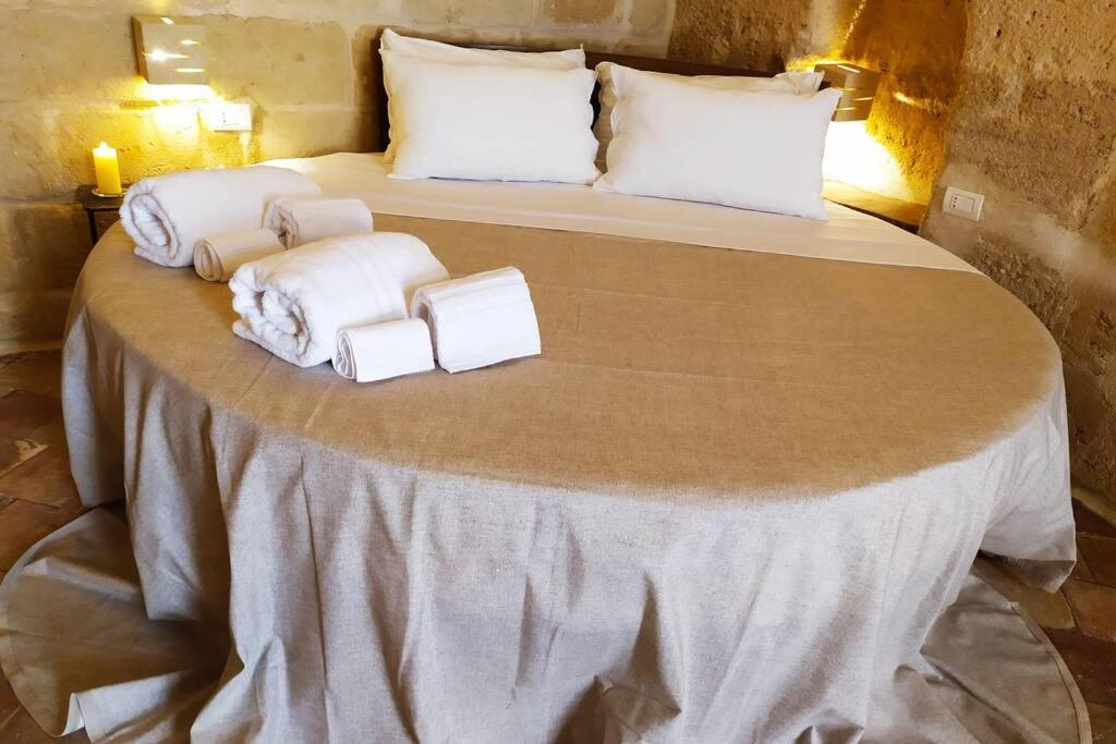 Fornaci 46 Sassi Con Idromassaggio Villa Matera Buitenkant foto