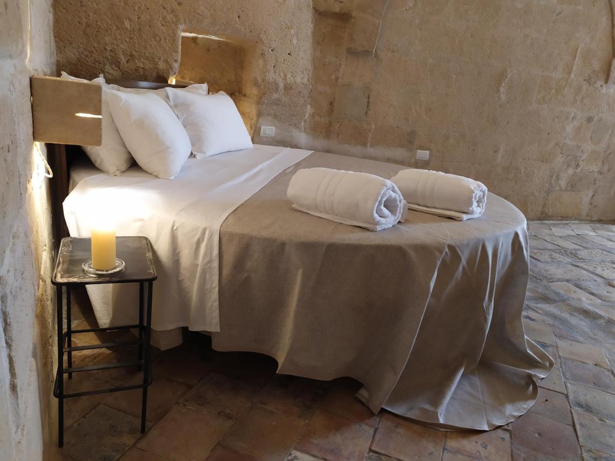 Fornaci 46 Sassi Con Idromassaggio Villa Matera Buitenkant foto